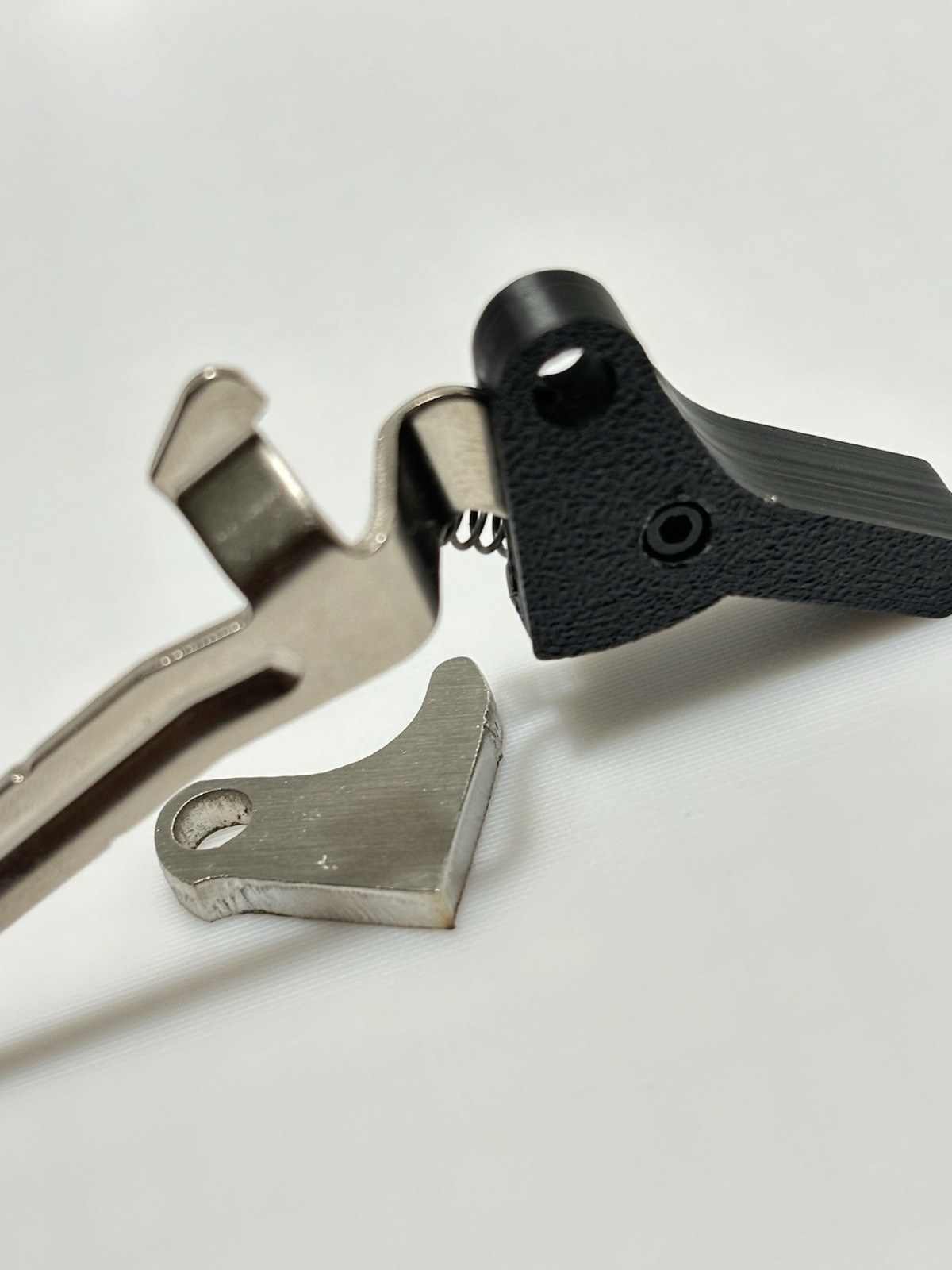For Glock Polymer FRT V2 Trigger Bar Kit – (1) Reset Trip (2) Trigger Shoes (1) Bar (2) Springs